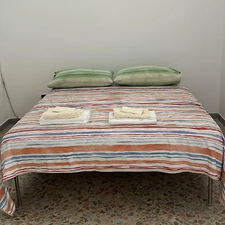 Apartment Pm 23 Via Gino Priolo